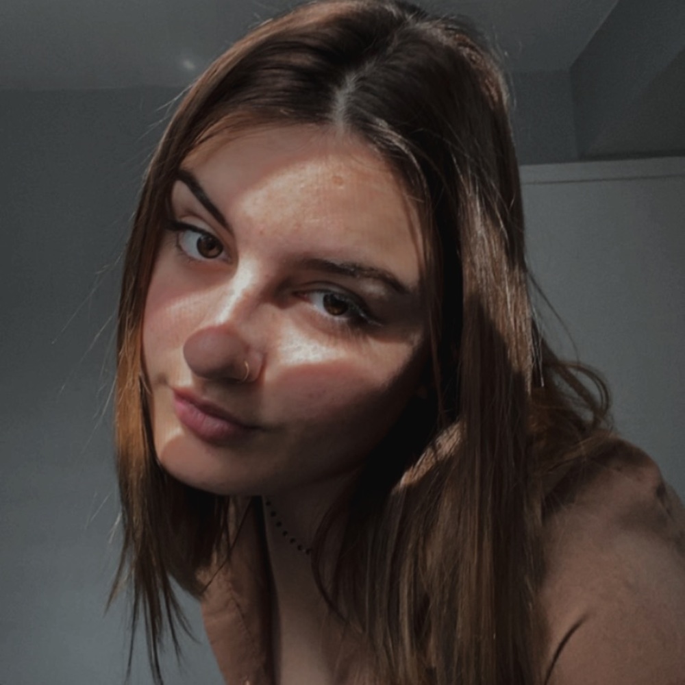 Meet your Posher, Ines
